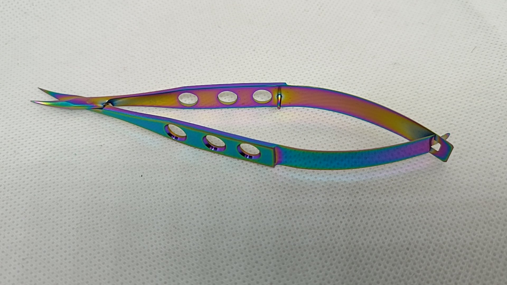 Ophthalmic Westcott Scissors Multi Coated Curved 115mm, 15mm Blade Blunt tips